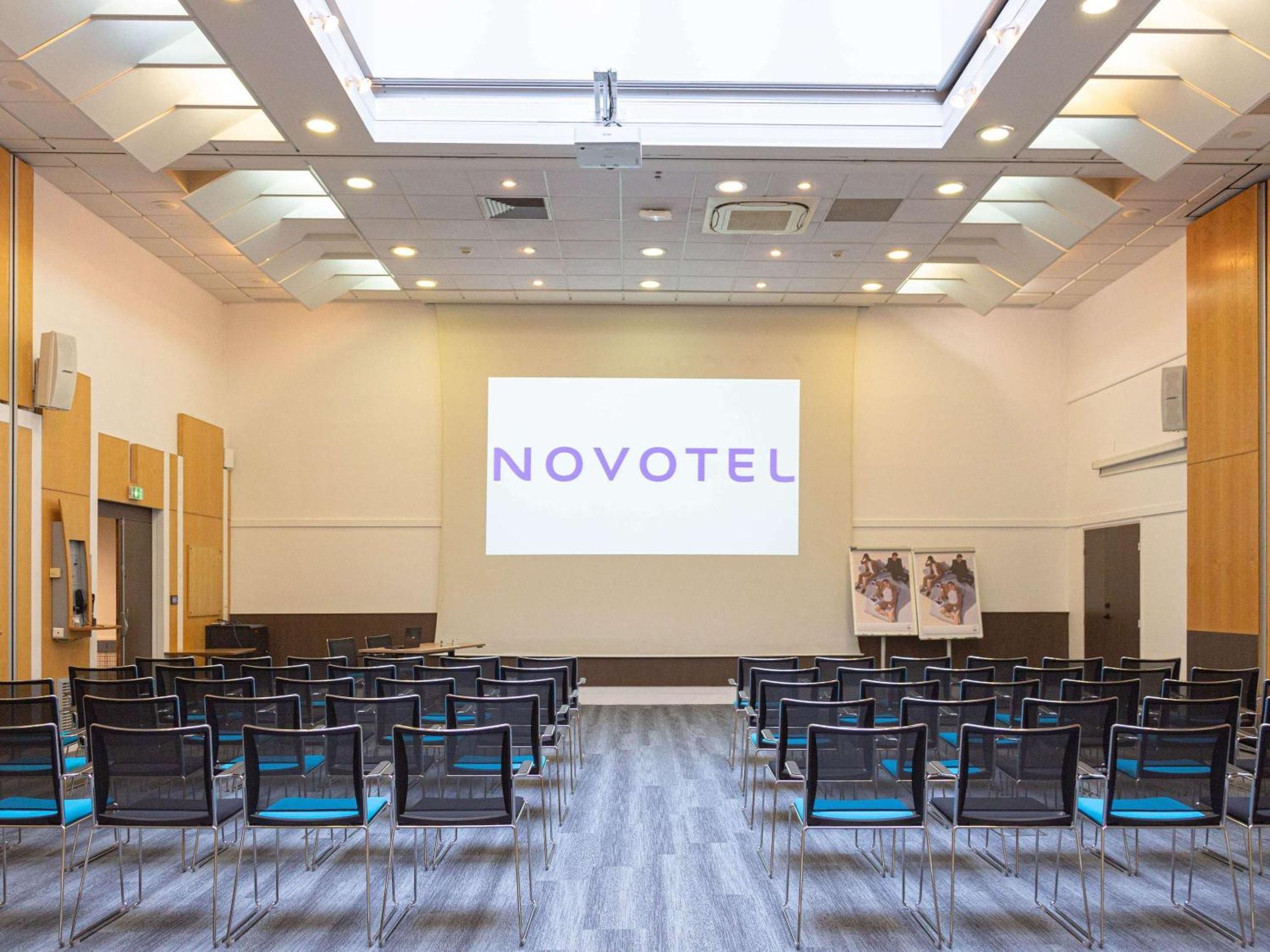 Novotel Paris Pont De Sèvres Esterno foto