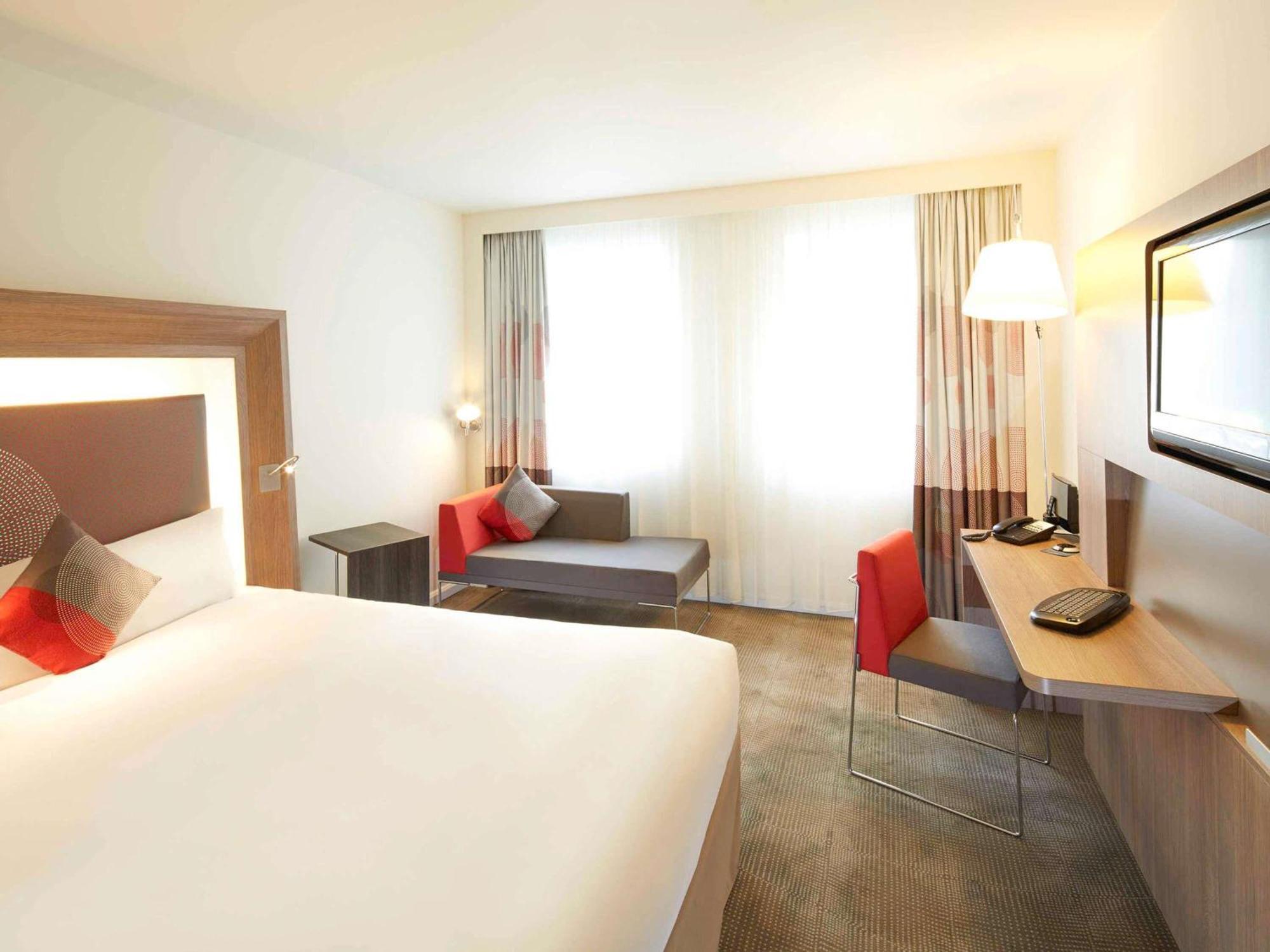 Novotel Paris Pont De Sèvres Esterno foto